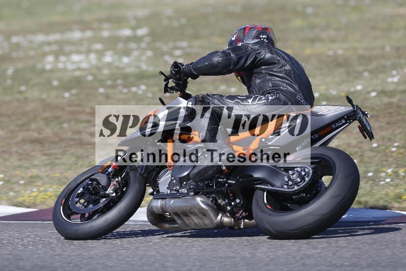 /35 07.08.2026  Discover the Bike ADR/Race 3 rot/72